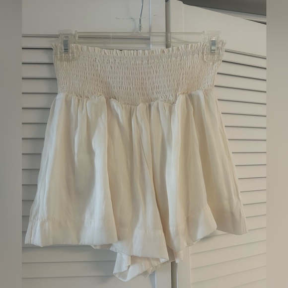 Women's White Smocked Waist Shorts - Picture 2 of 6